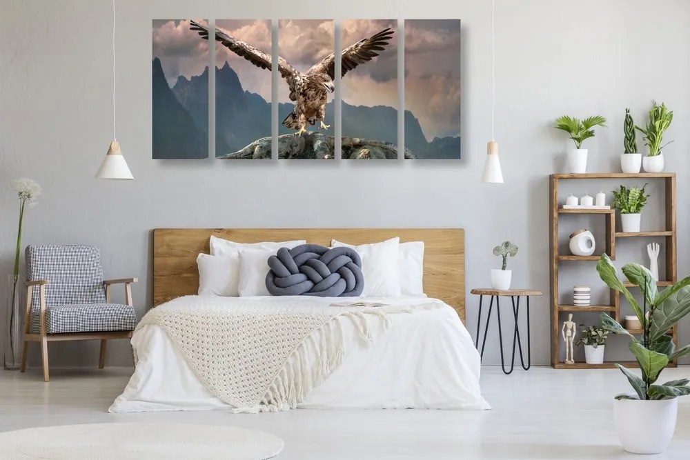 Quadri 5 pezzi – Aquila con ali spiegate sopra le montagne