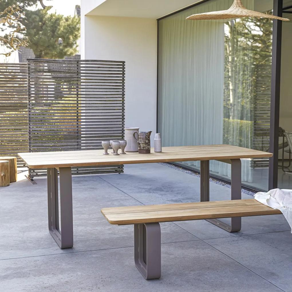 Tikamoon - Tavolo da giardino in legno massello di teak e alluminio Harper 6/8 pers.