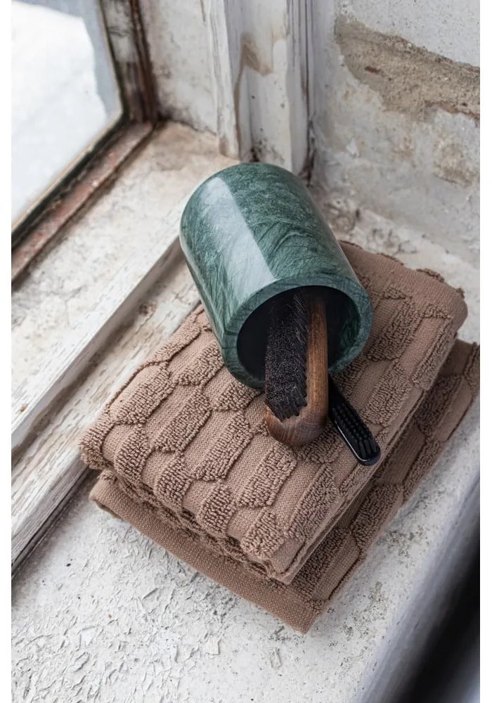 Portaspazzolini in marmo in verde scuro Marble - Mette Ditmer Denmark