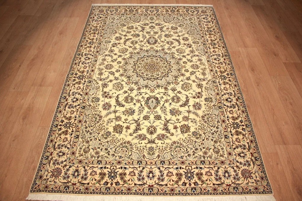 Nain Tappeto 250x160 (Iran) Annodato A Mano