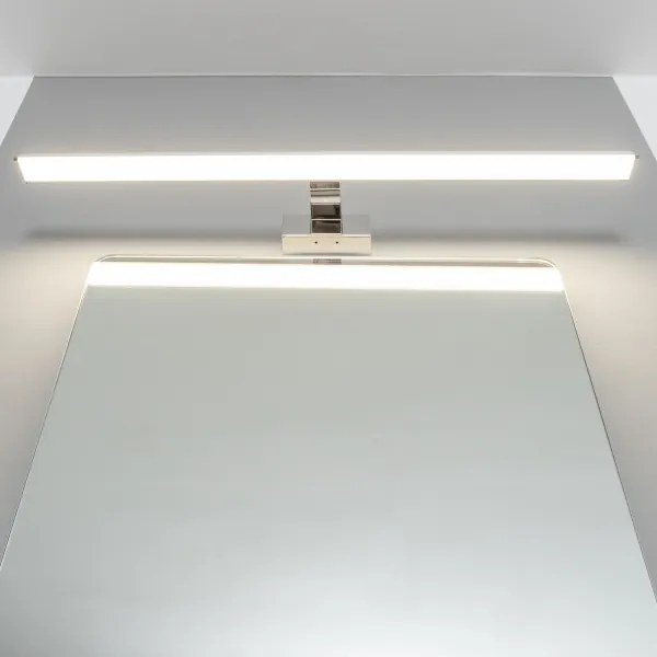 Brilagi - Specchio da bagno con luce LED VESTRA, 15 W/230 V, 80 cm, IP44, cromato