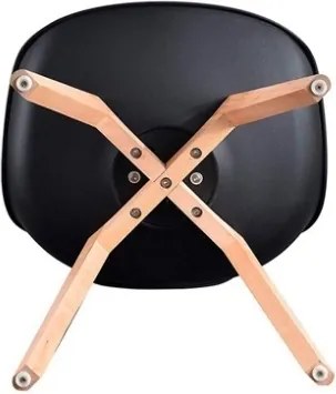 Sedia Nordica Nera Con Gambe In Legno E Cuscino Design Moderno