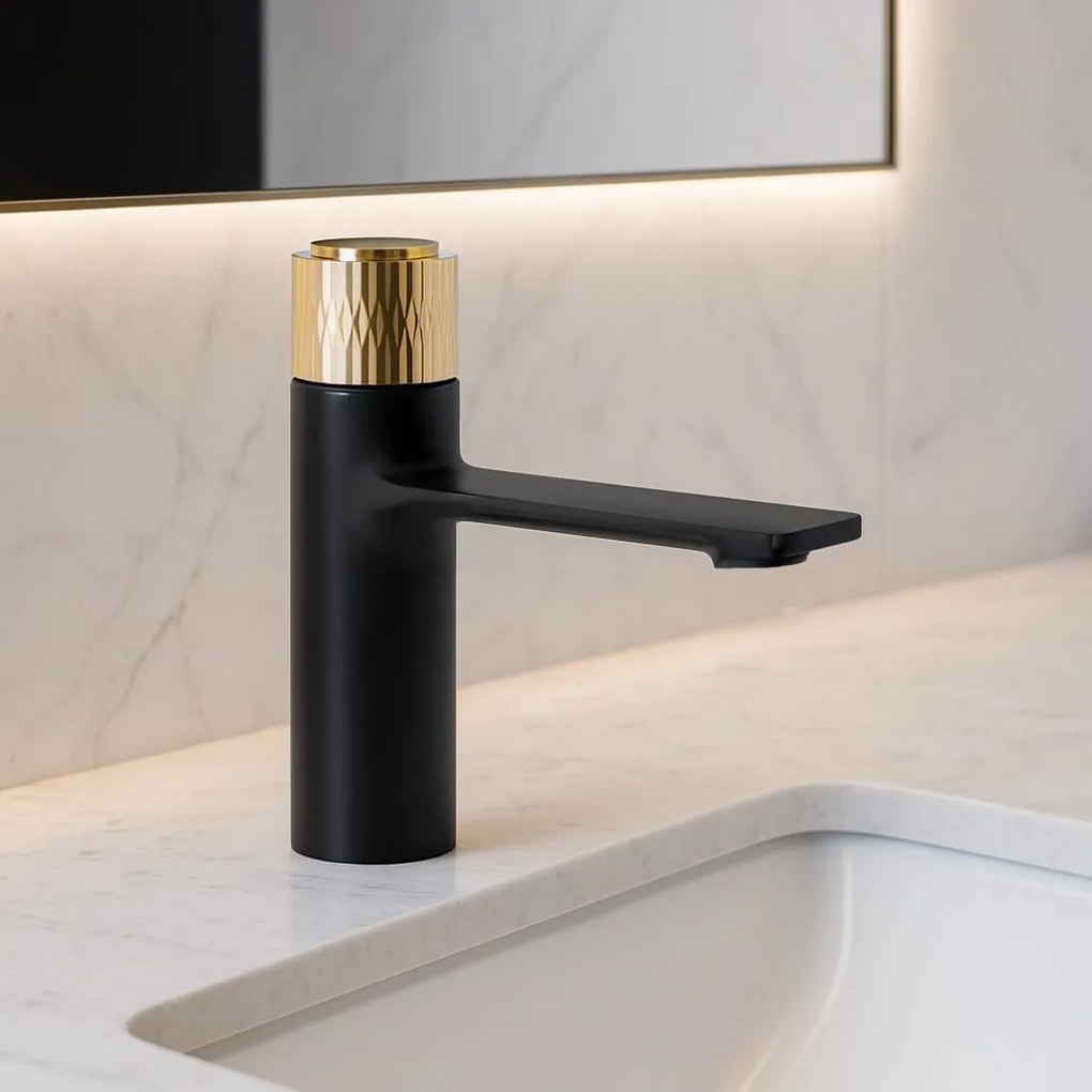 Rubinetto da lavabo REA Storm Black Gold Low