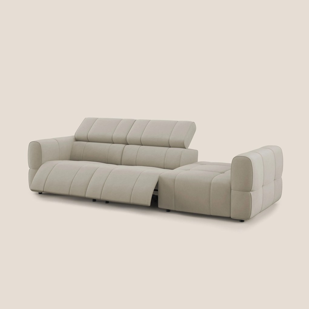 Giotto Divano con terminale e opzione relax elettrico in microfibra effetto velluto impermeabile T09 beige