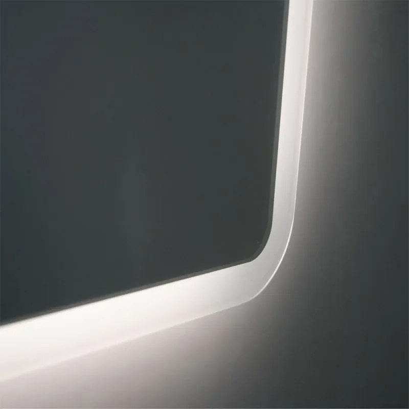 Specchio retroilluminato LED 80x70 installazione reversibile e angoli tondi