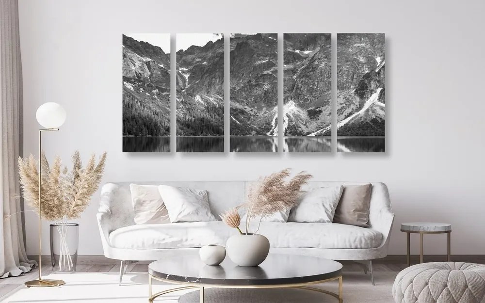 Quadri 5 pezzi – Morskie Oko nei Tatra in bianco e nero