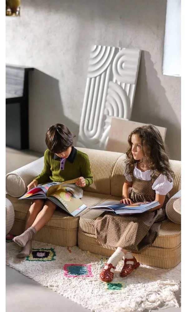 Divano per bambini marrone chiaro con rivestimento in velluto a coste 132 cm Settee – Wigiwama