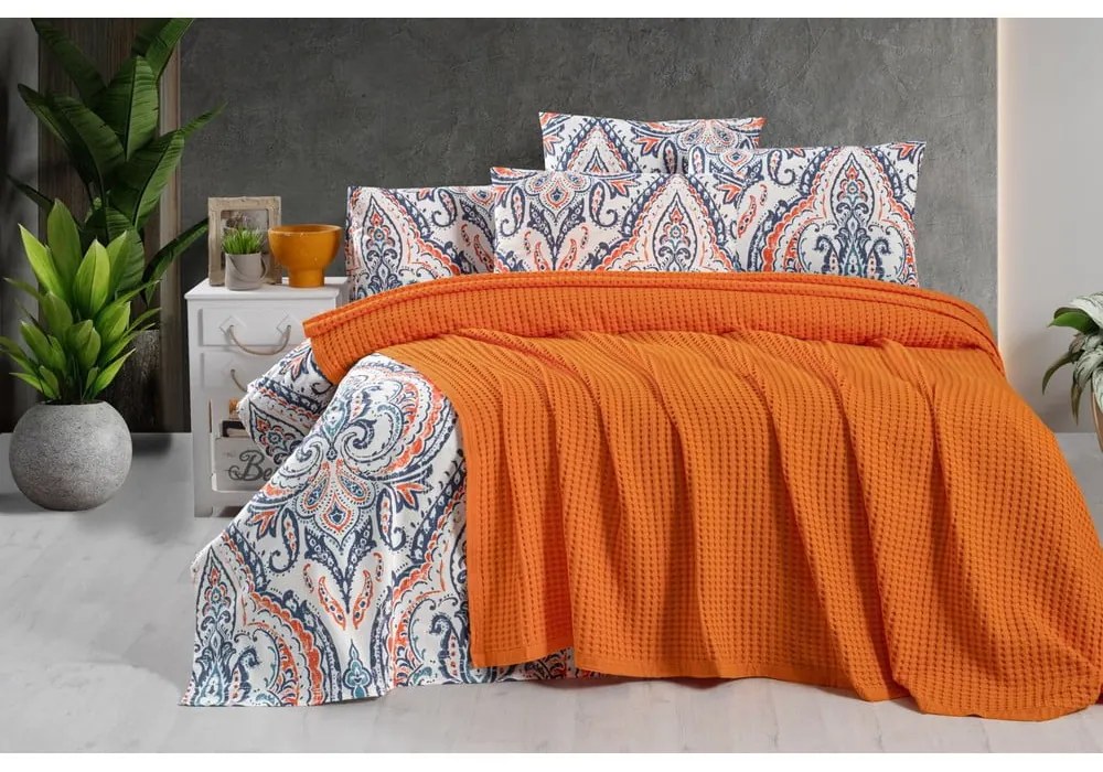 Copriletto in cotone arancione 220x240 cm Waffle - Mila Home