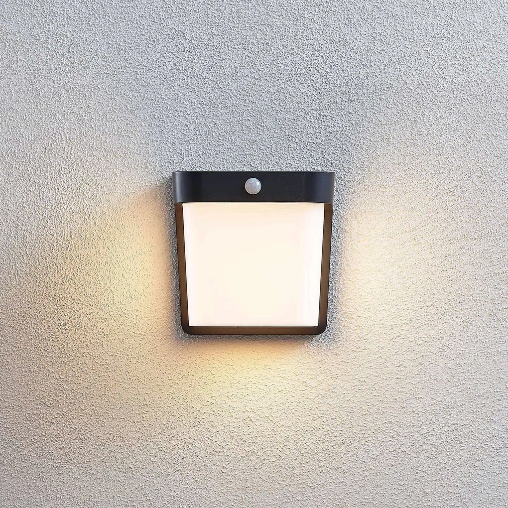 Lindby Applique LED da esterni Adenike con sensore