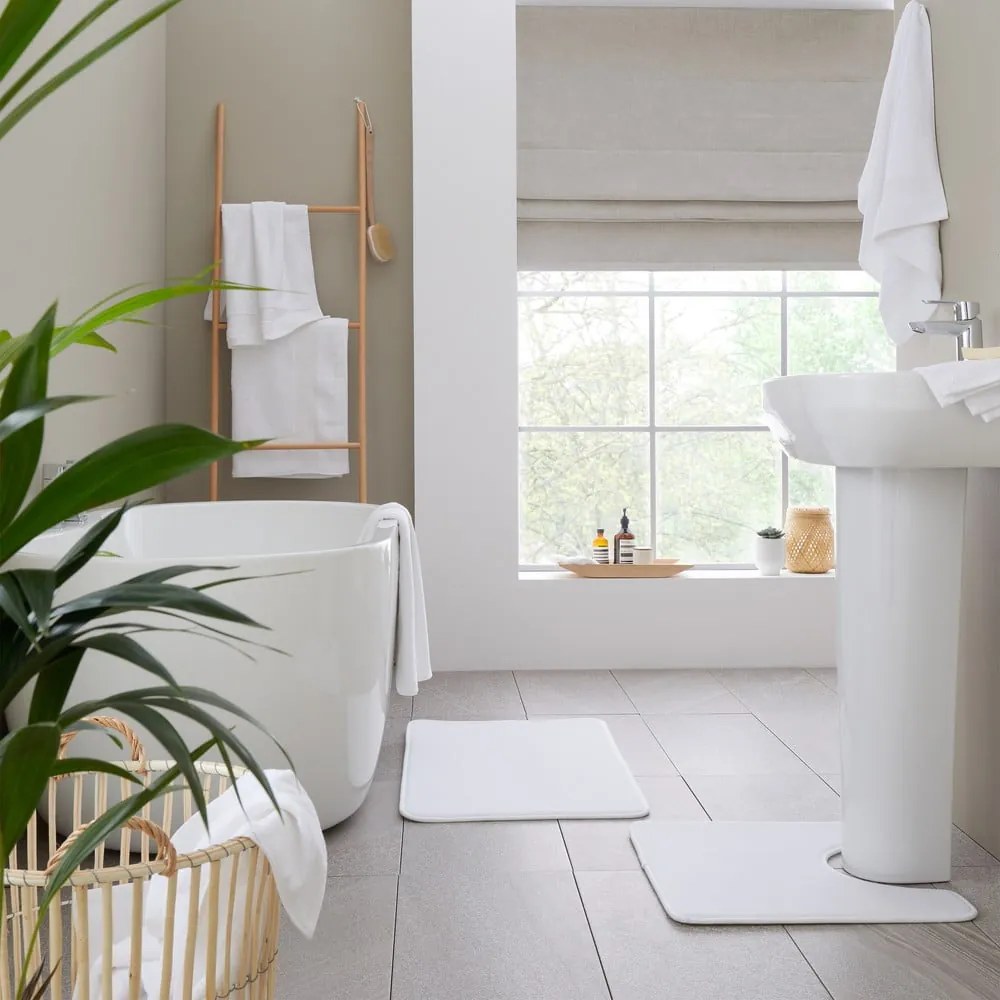 Asciugamano tipo terry bianco in cotone 90x140 cm Anti-Bacterial – Catherine Lansfield