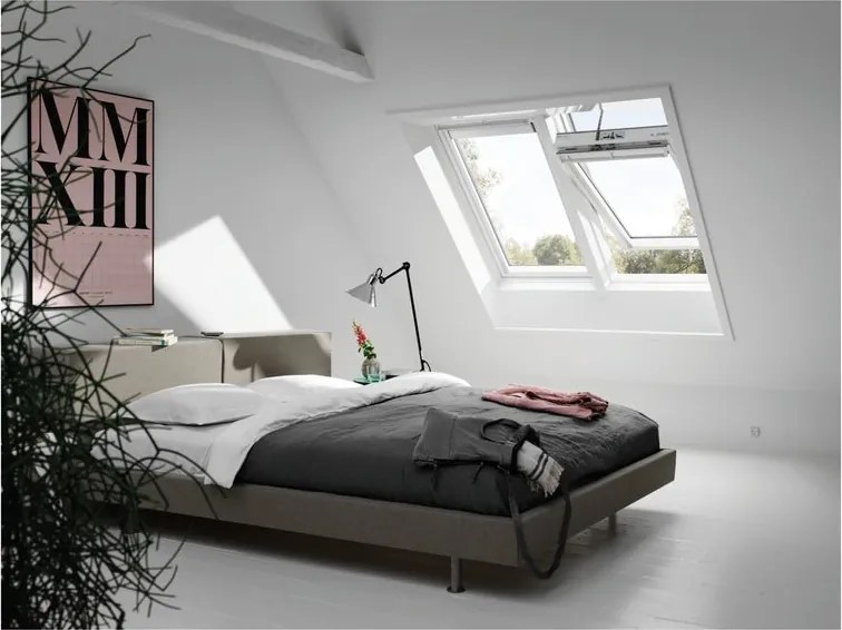 Finestra da tetto (faccia inclinata) VELUX GGU MK04 007021 elettrico L 78 x H 98 cm bianco