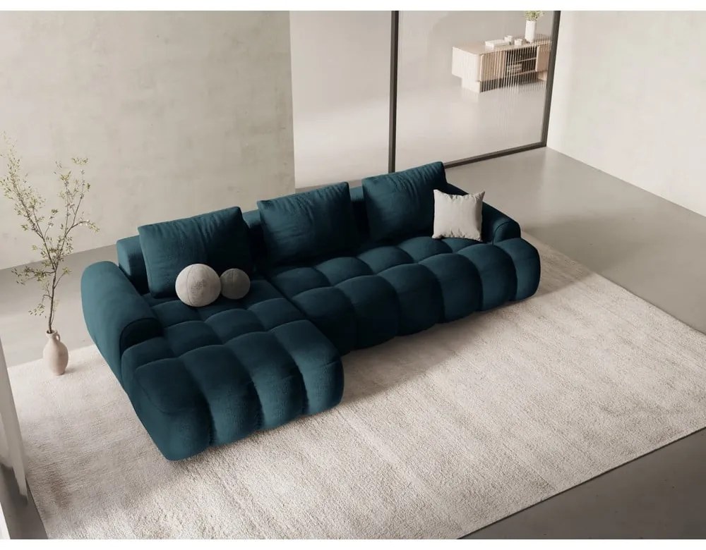 Divano angolare color petrolio allungabile/con contenitore (con penisola a sinistra/con chaise lounge) con rivestimento in velluto Linz – Cosmopolitan Design