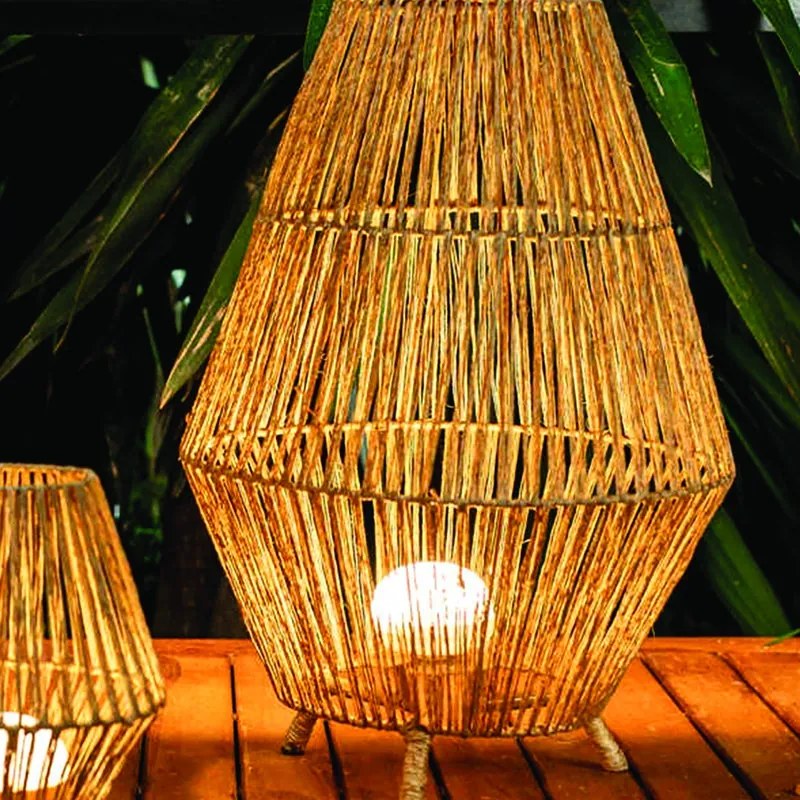Lampada da esterno senza fili SISINE 70 BATTERY FLOOR LAMP beige , luce dal bianco caldo al neutro IP54 NEWGARDEN