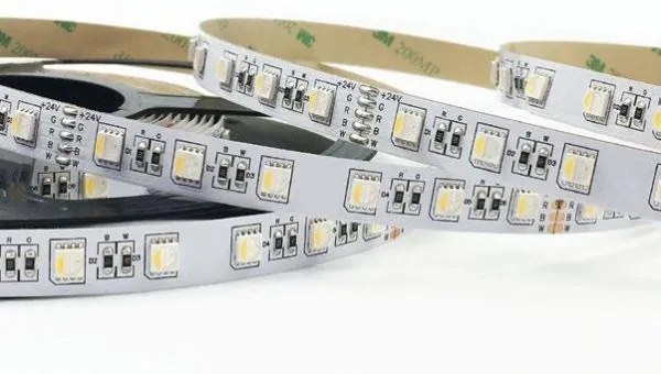 Strip led 5050 dc24v in kapton 60 led/m 19,2w/m 5400lm/m rgbw 1x500...