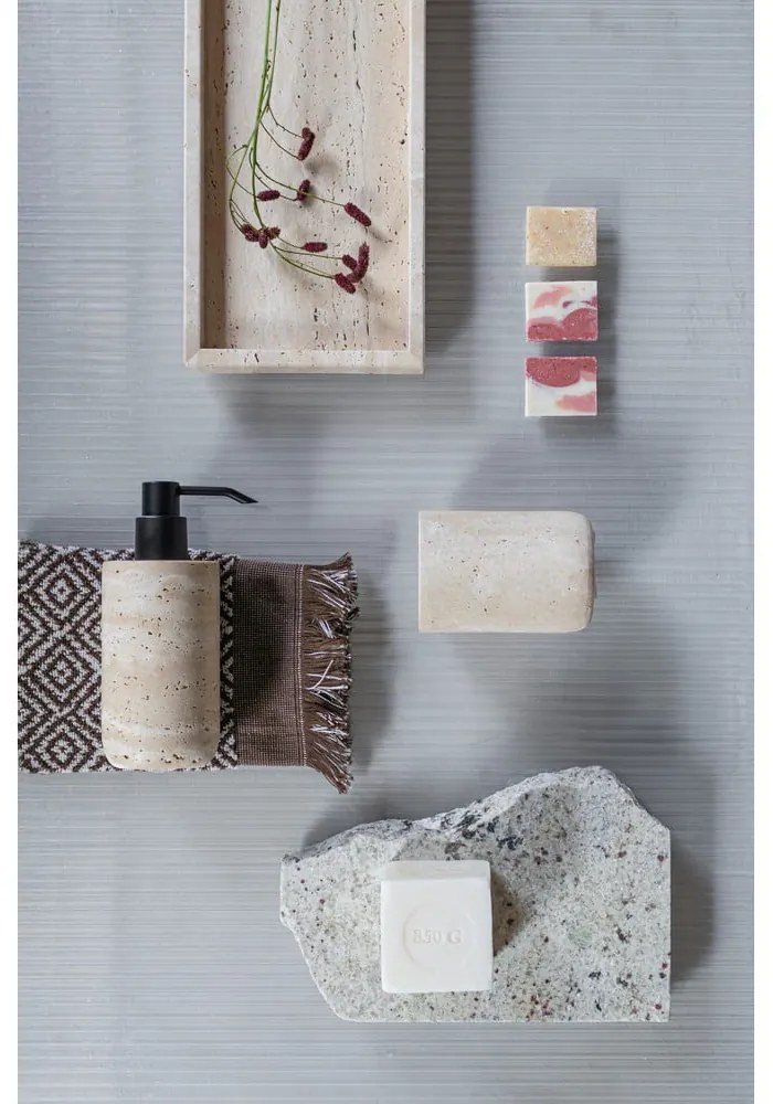 Dispenser di sapone in pietra beige 250 ml Travertine - Mette Ditmer Denmark