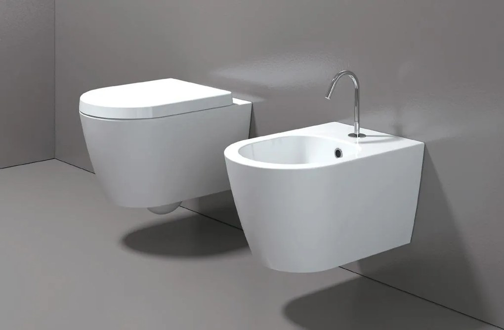 Coppia sanitari sospesi bidet e vaso con sedile slim chiusura rallenata bianco lucido foglia medium