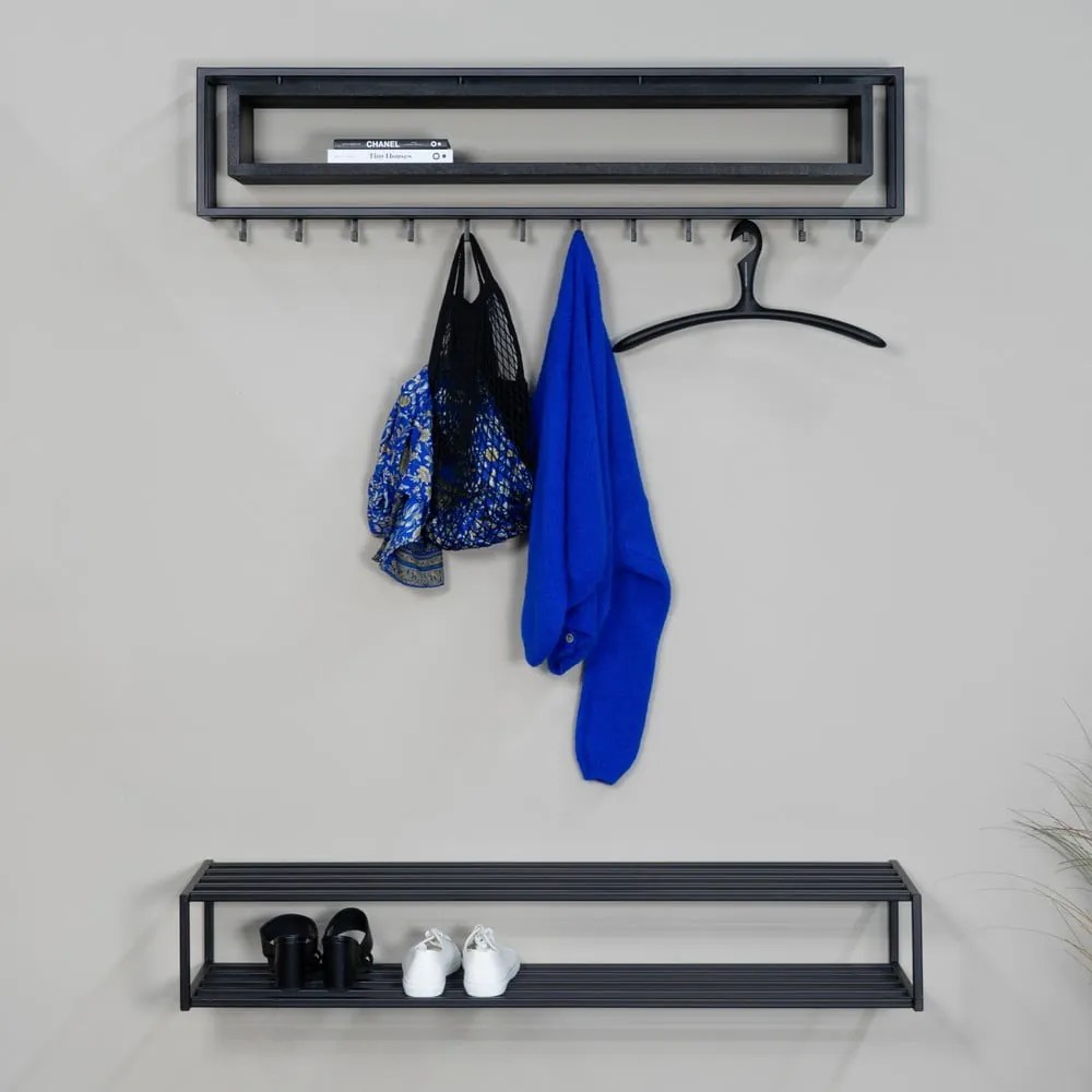 Scarpiera nera in metallo da parete 118x20,5x30,5 cm School – Spinder Design