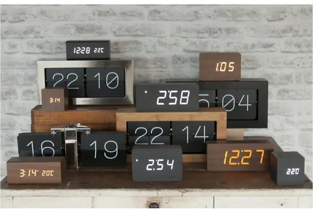 Sveglia nera con decoro in legno, 21 x 9 cm Tube - Karlsson