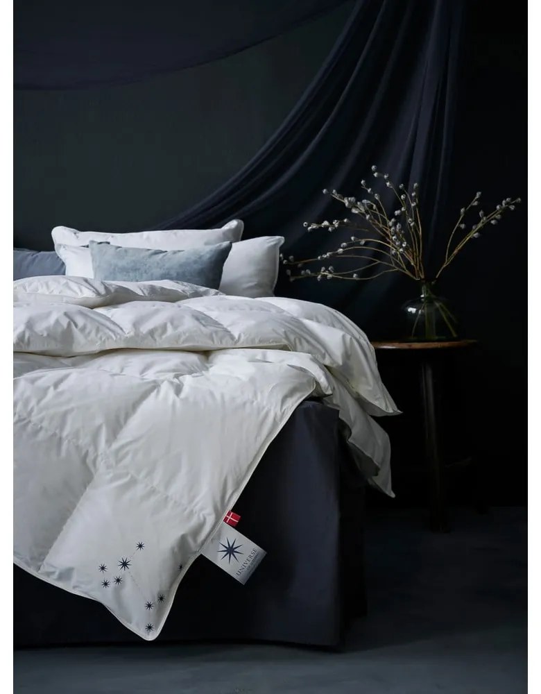 Piumino estivo con imbottitura in piuma 140x200 cm Capella Cool - Universe of Sleeping