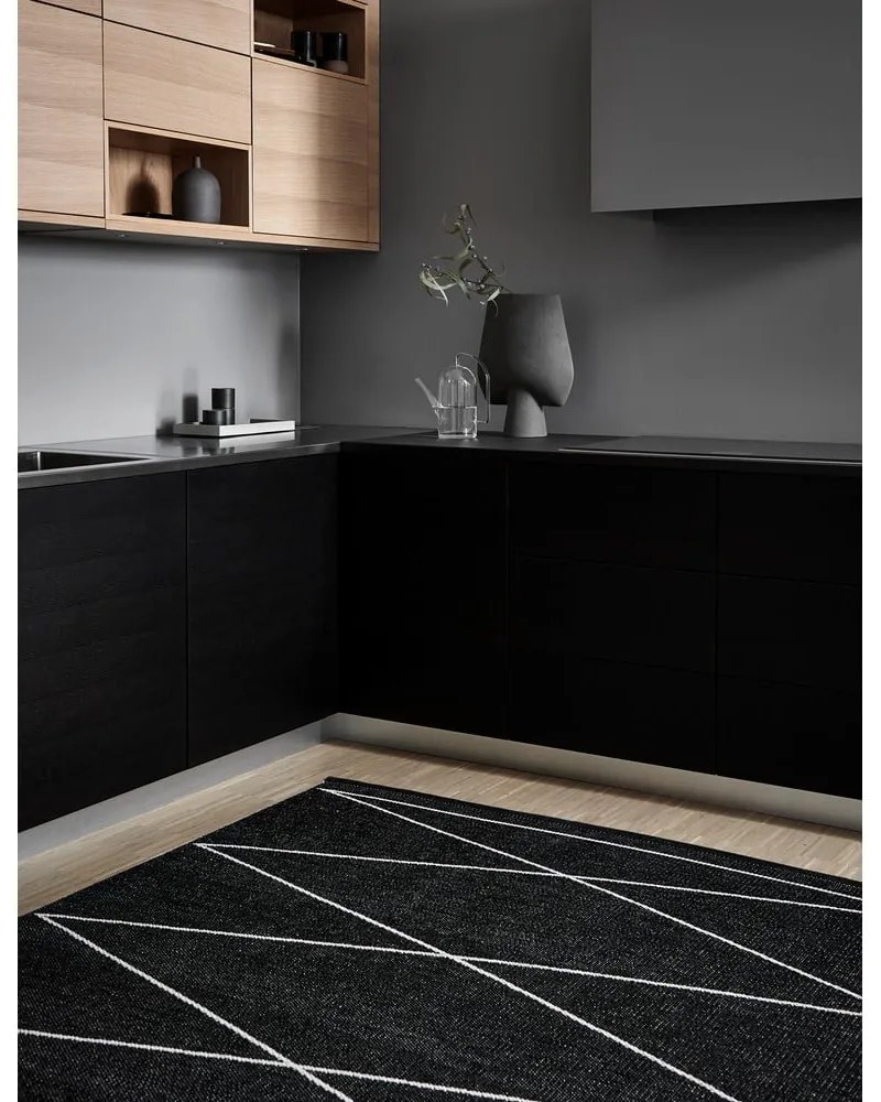 Tappeto da interno/esterno nero 70x100 cm Max Black – Pappelina