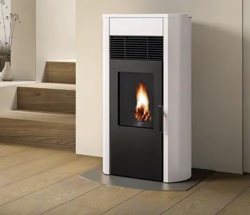 Royal Roberta E Air 80 Stufa A Pellet Ermetica Ad Aria Con Top In Ceramica 8 6kw Serbatoio 17kg 54x52x104 Cm In Acciaio Bianco