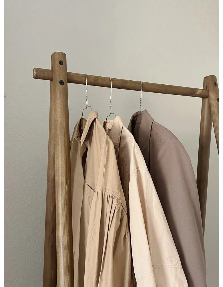 Appendiabiti in legno di pino marrone Hongi - Karup Design