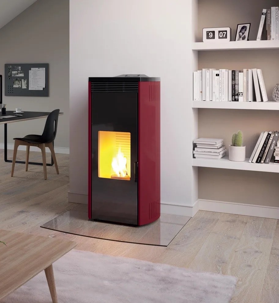 Palazzetti Giorgia 12 Pro 3 Ecofire Stufa A Pellet Ad Aria 12kw Con Top In Ghisa  E Rivestimento Stondato In Acciaio Rosso