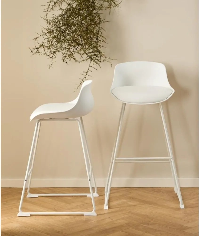 Sgabello da bar bianco (altezza della seduta 66 cm) Tina – Actona