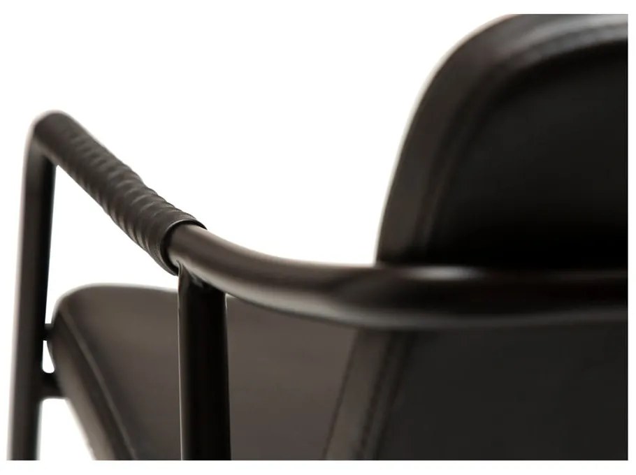 Poltrona in similpelle nera Boto - DAN-FORM Denmark