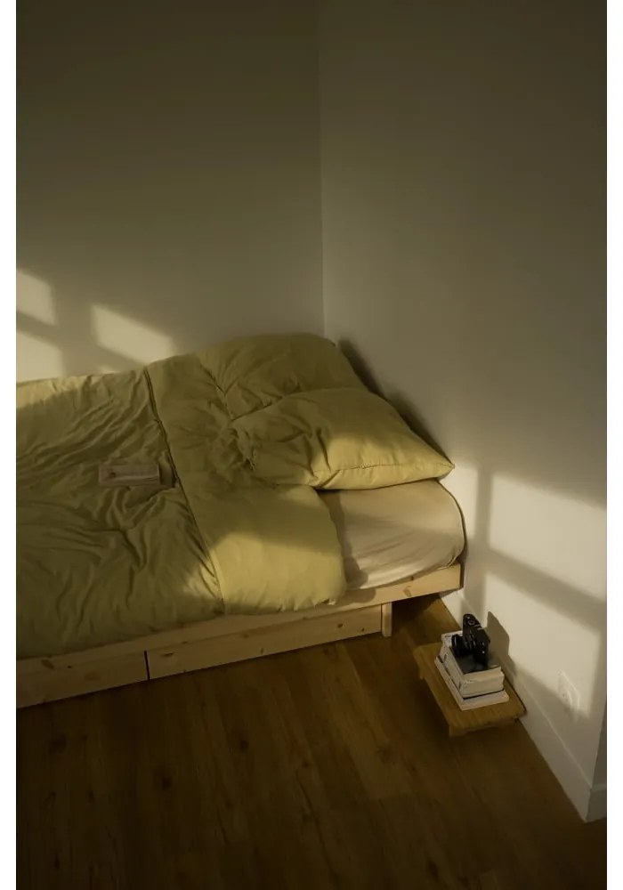 Letto matrimoniale in legno di pino con contenitore con griglia color naturale 140x200 cm Kanso - Karup Design