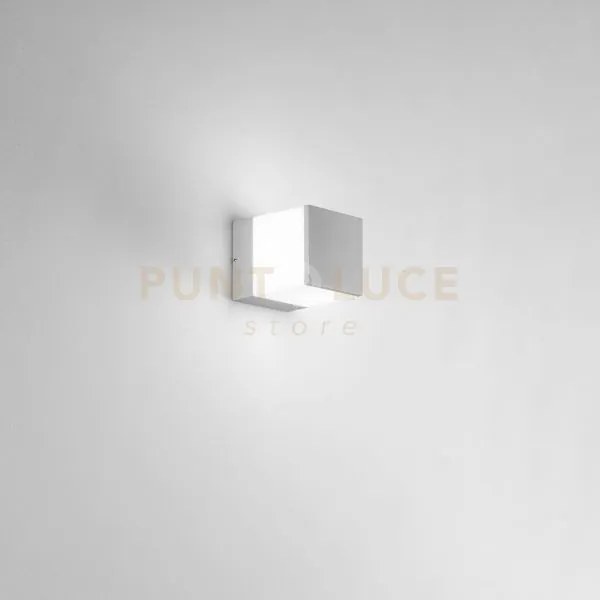 Applique booster silver 1 luce attacco e27 ip54 13x13x16,5cm in met...