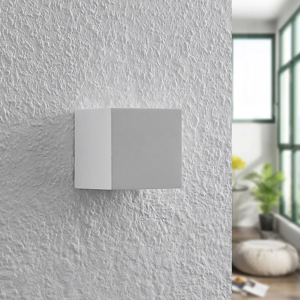 Lindby Quaso applique LED di gesso bianco