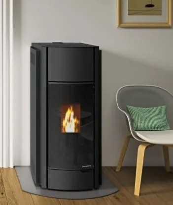 Palazzetti Julie 9 Pro 3 Stufa ermetica A Pellet ecofire ad aria Con Rivestimento in metallo Nero