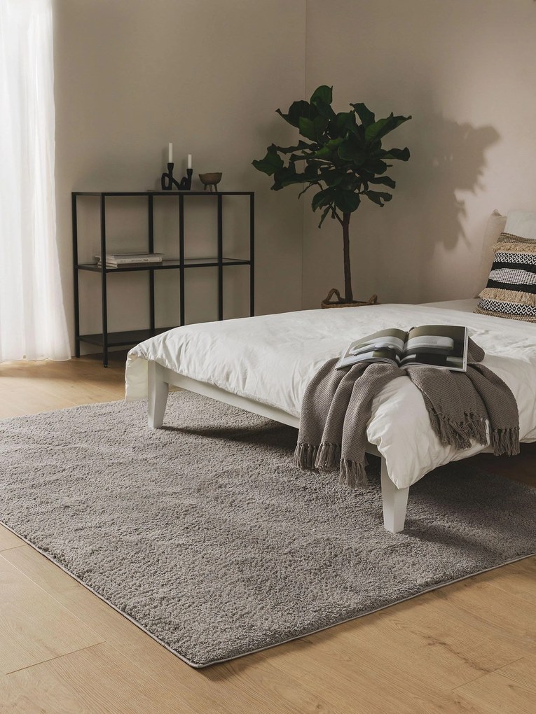 benuta Nest Tappeto a pelo lungo Soda Grigio 140x200 cm - Tappeto design moderno soggiorno