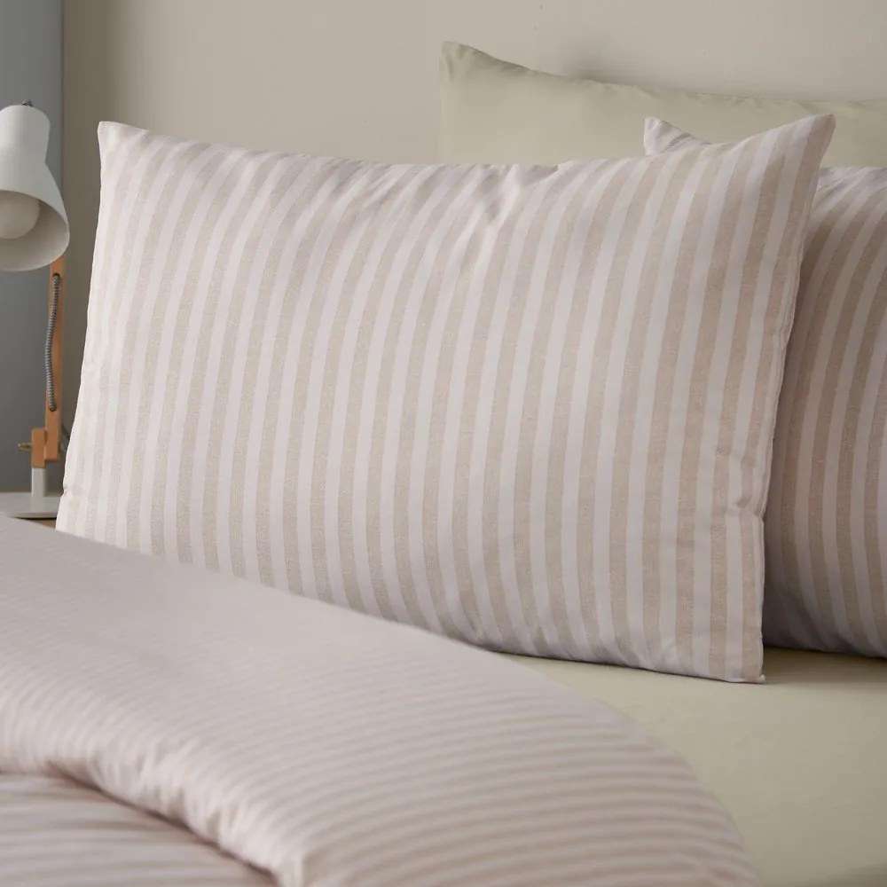 Set copripiumino e federa beige per letto matrimoniale/per letto esteso 3 pezzi 230x220 cm Epping Textured Stripe – Catherine Lansfield