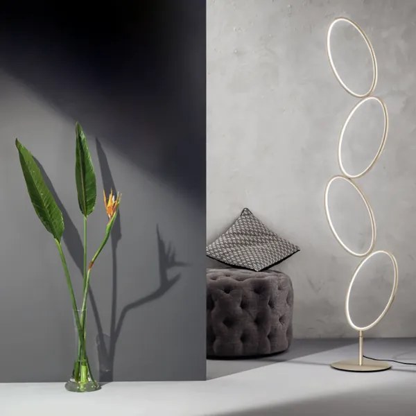 Piantana Led RICE in metallo e diffusore in acrilico Oro H166 cm