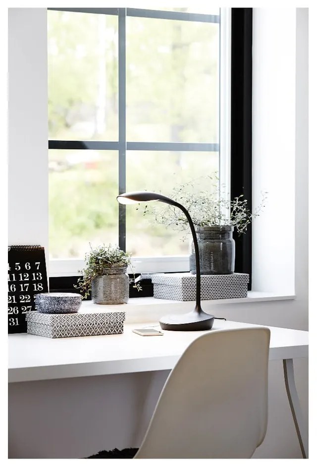 Lampada da tavolo nera con porta USB Swan - Markslöjd