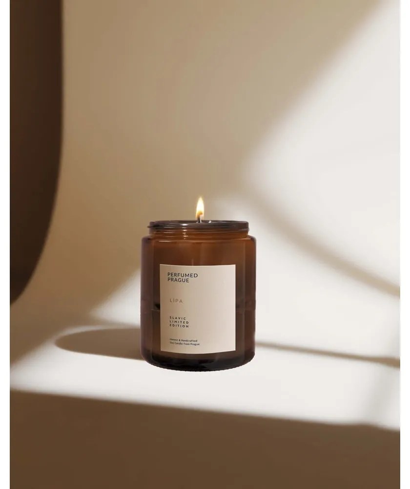 Candela in cera di soia profumata Slavic Edition: #88 Linden, Moss, Hibiscus – Perfumed Prague