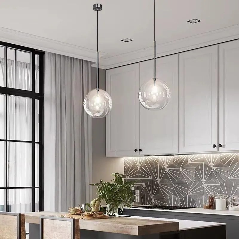 Lampada da soffitto a sospensione con sfera di vetro 20cm APP1685-1CP