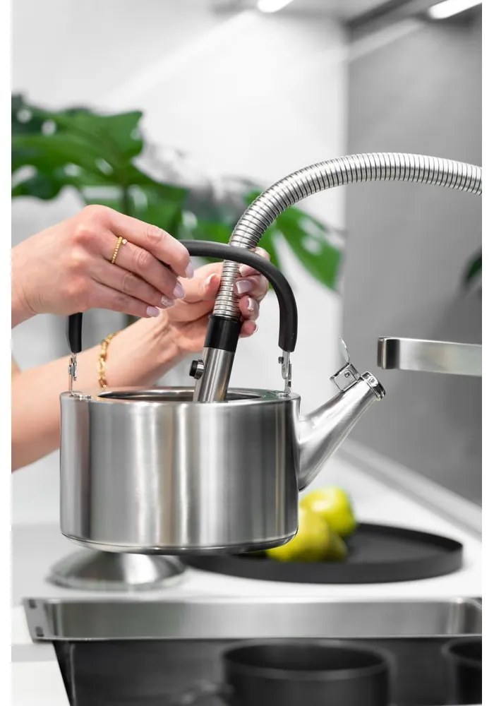 Bollitore in acciaio inox smerigliato con stantuffo , 1,5 l Diamante - Vialli Design