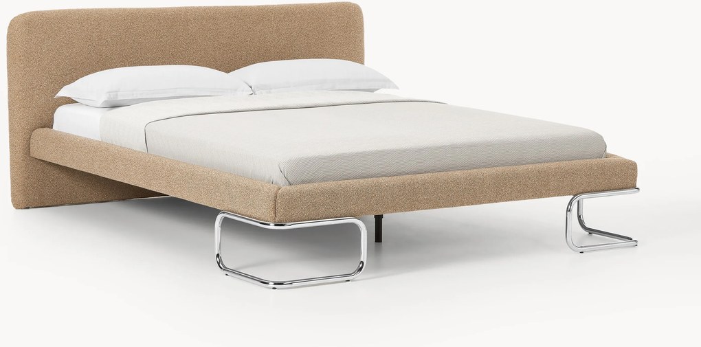 Letto imbottito in bouclé con gambe in metallo Olina