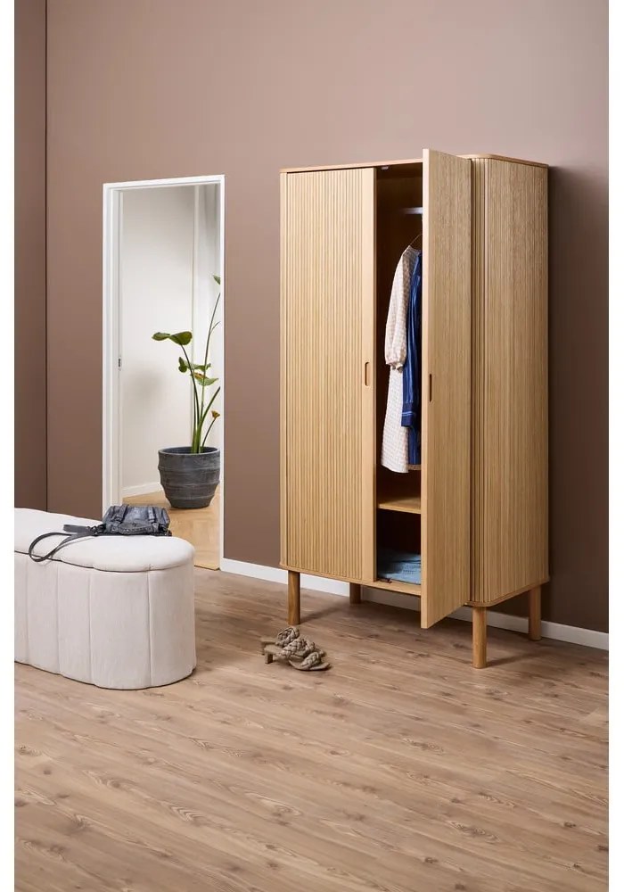 Armadio effetto rovere in colore naturale 100x200x55 cm Langley - Actona