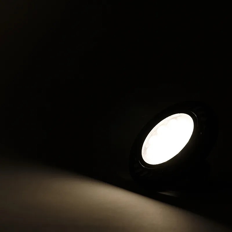 Lampadina LED dimmerabile a 3 livelli GU10 AR111 8W 700lm 2700K