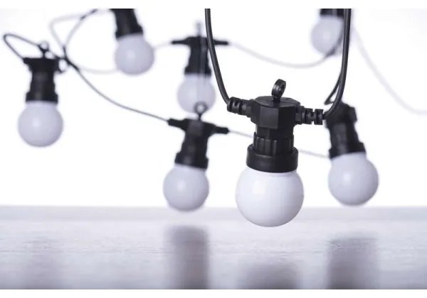 Catena decorativa LED da esterno 50xLED/10m IP44 bianco