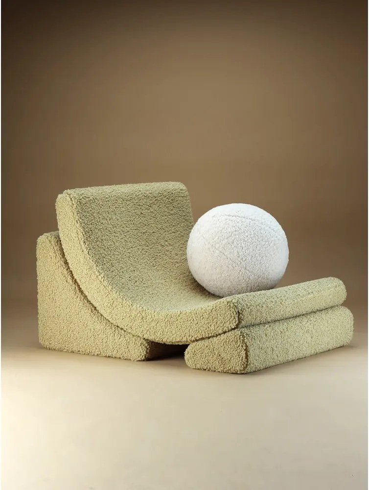 Poltrona per bambini verde con rivestimento in bouclé Moon – Wigiwama