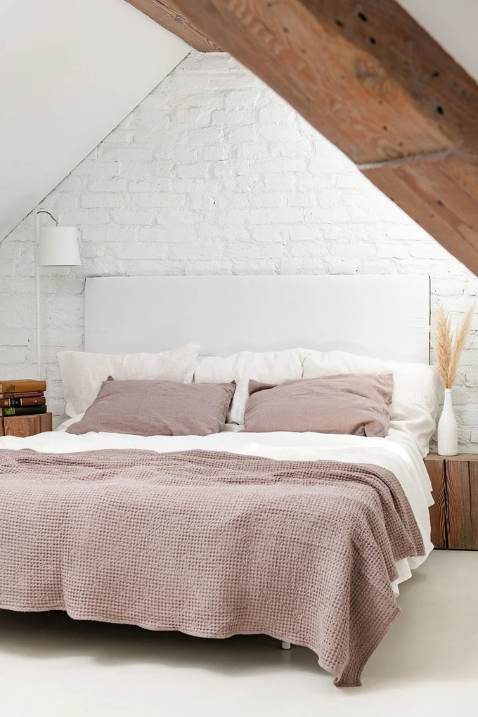 Copriletto A Nido Dape İn Lino İn Rosy Brown / 53x81"/135x205cm / Rosy Brown