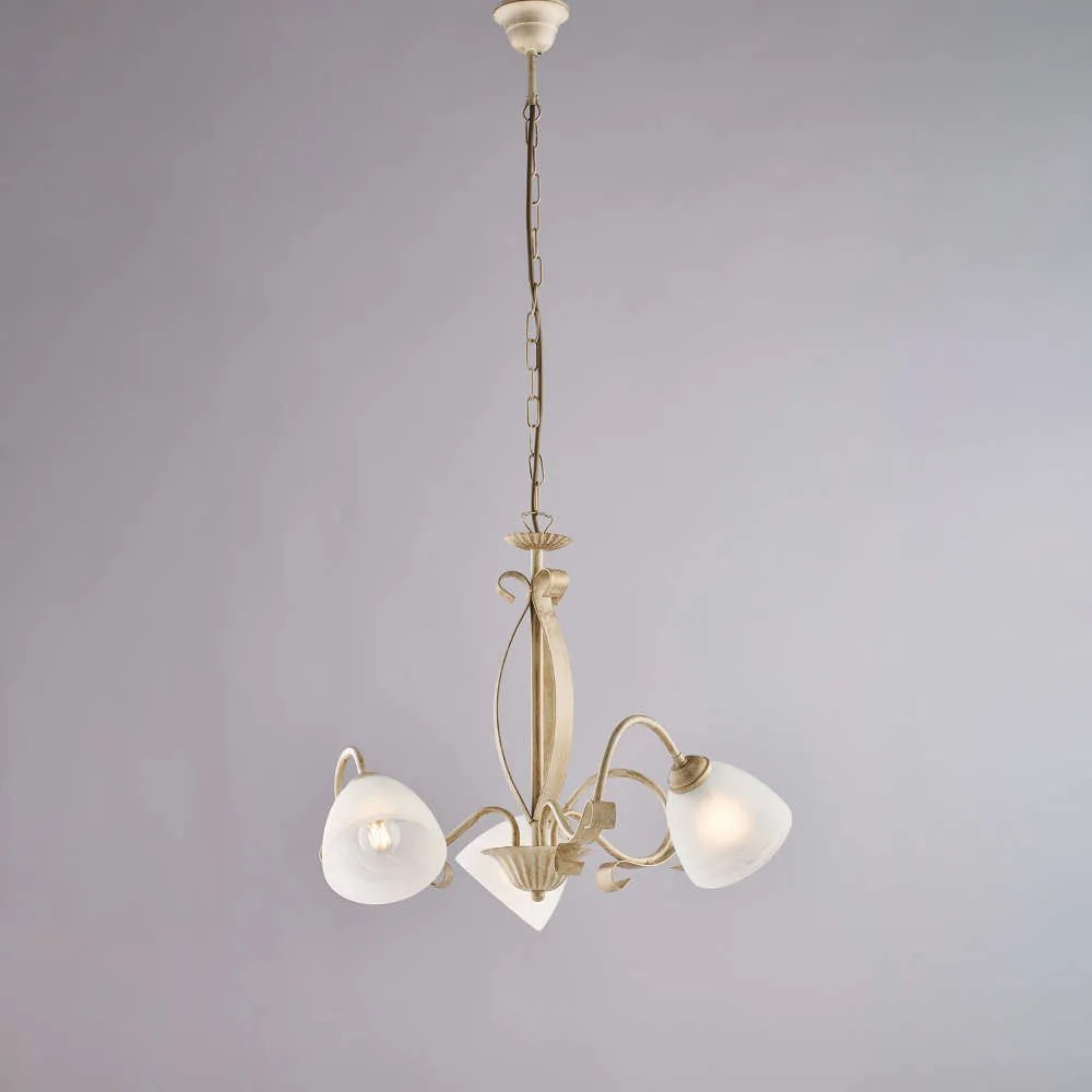 Bonetti Illumina Lampadario in ferro laccato avorio con decorazione oro antico e diffusori in vetro diametro 13 alabastro bianchi 5 luci