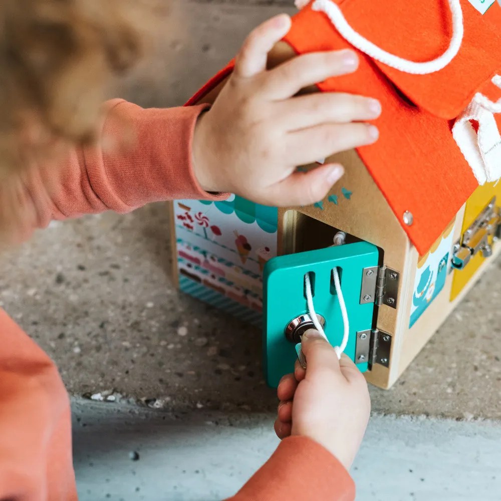 Lilliputiens - La casa per l’apprendimento multi-serratura