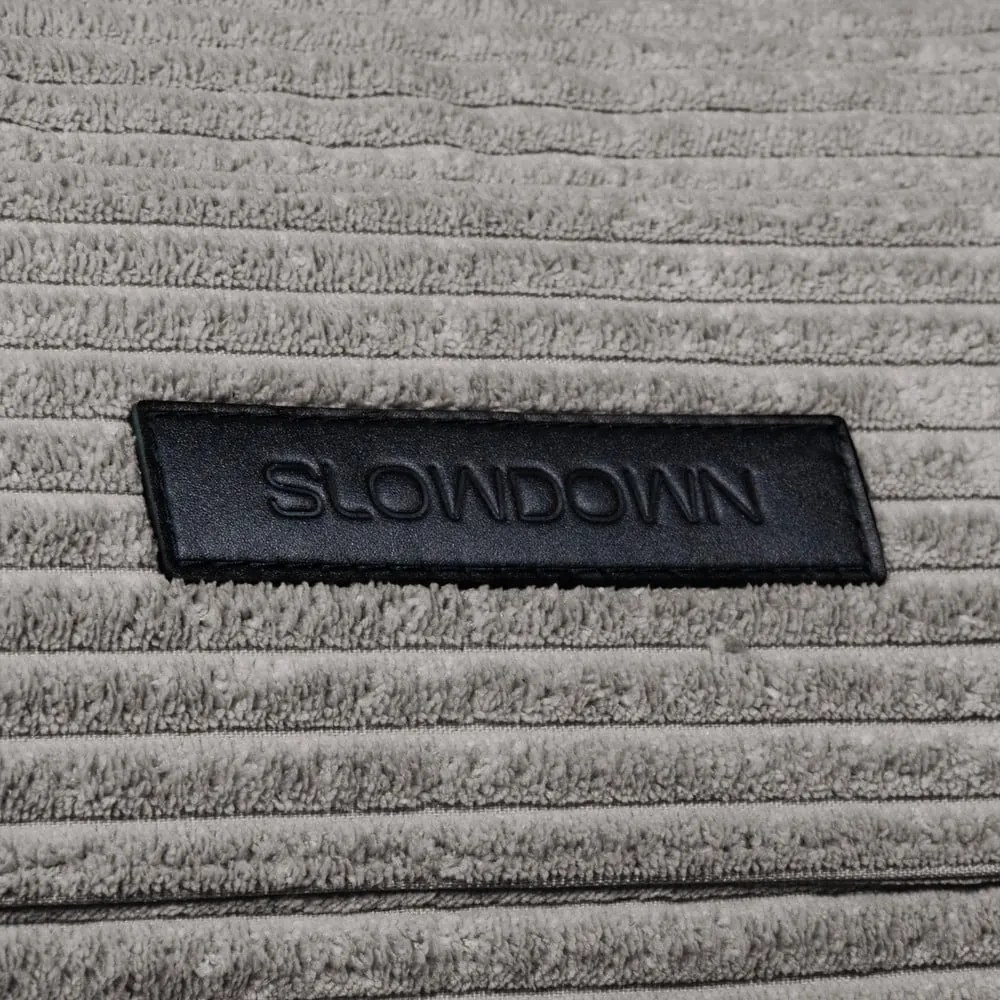 Pouf a sacco per bambini marrone scuro con rivestimento in velluto a coste Cocoon 100 – SLOWDOWN