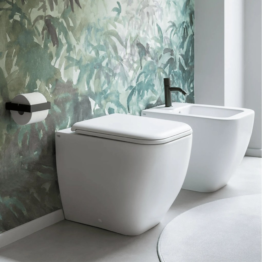 Coppia Di Sanitari a Terra Senza Brida Traslato Ceramica Cielo "Shui Comfort" Bianco Lucido